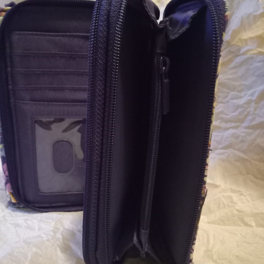 Wallet - Picture 2 of 5